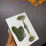 Jade roller facial massage set