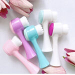 Double sided facial brush