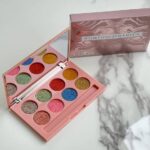 Luzta Eyeshadow palette