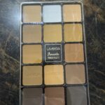 Laveeda Powder pallet